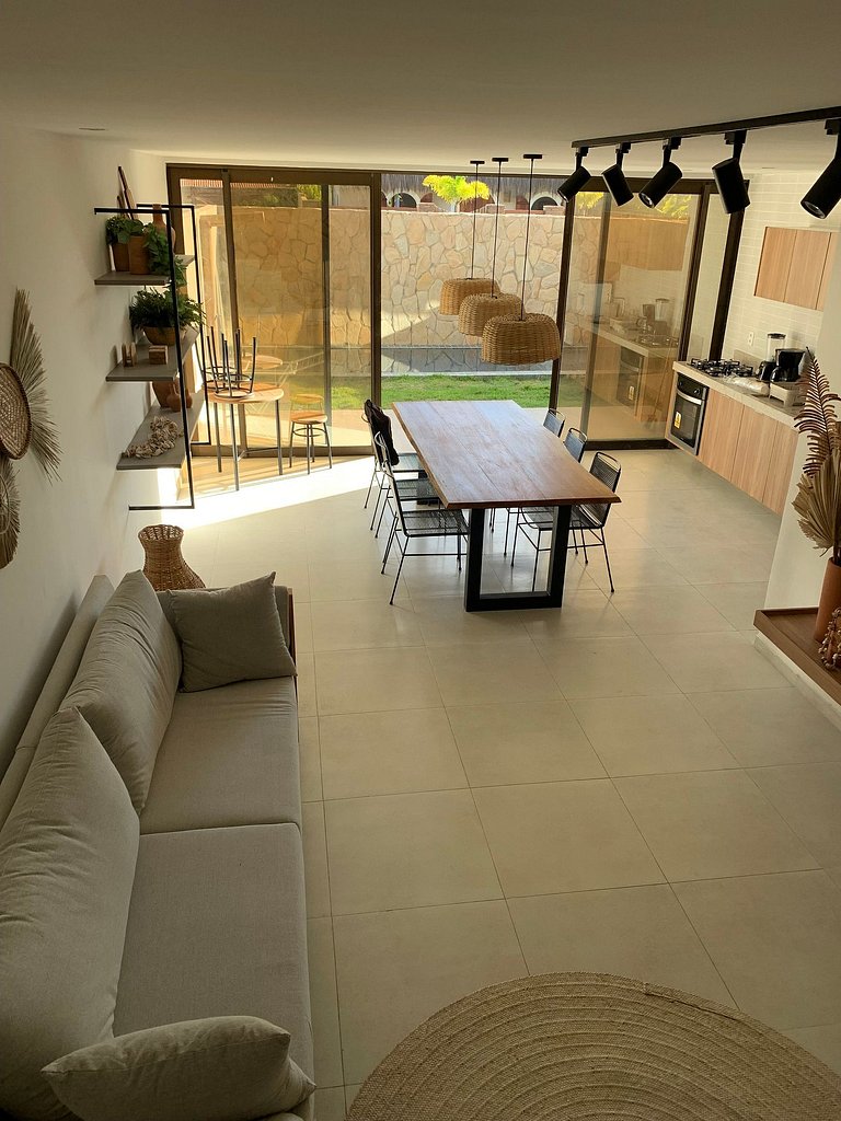 Kanui Milagres 111 Beverly Hills Nobile Stays